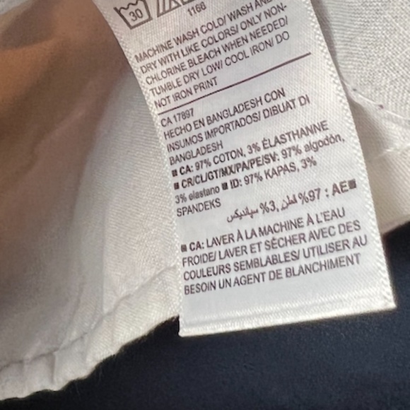 NWT Old Navy Mid-Rise Boot-Cut Khakis for Women (18) - Picture 12 of 13